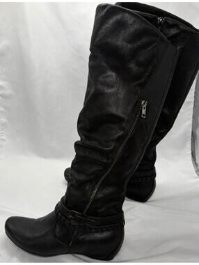 Baretraps Shania Tall Black Boots Shearling Lining Size 6.5 MINT